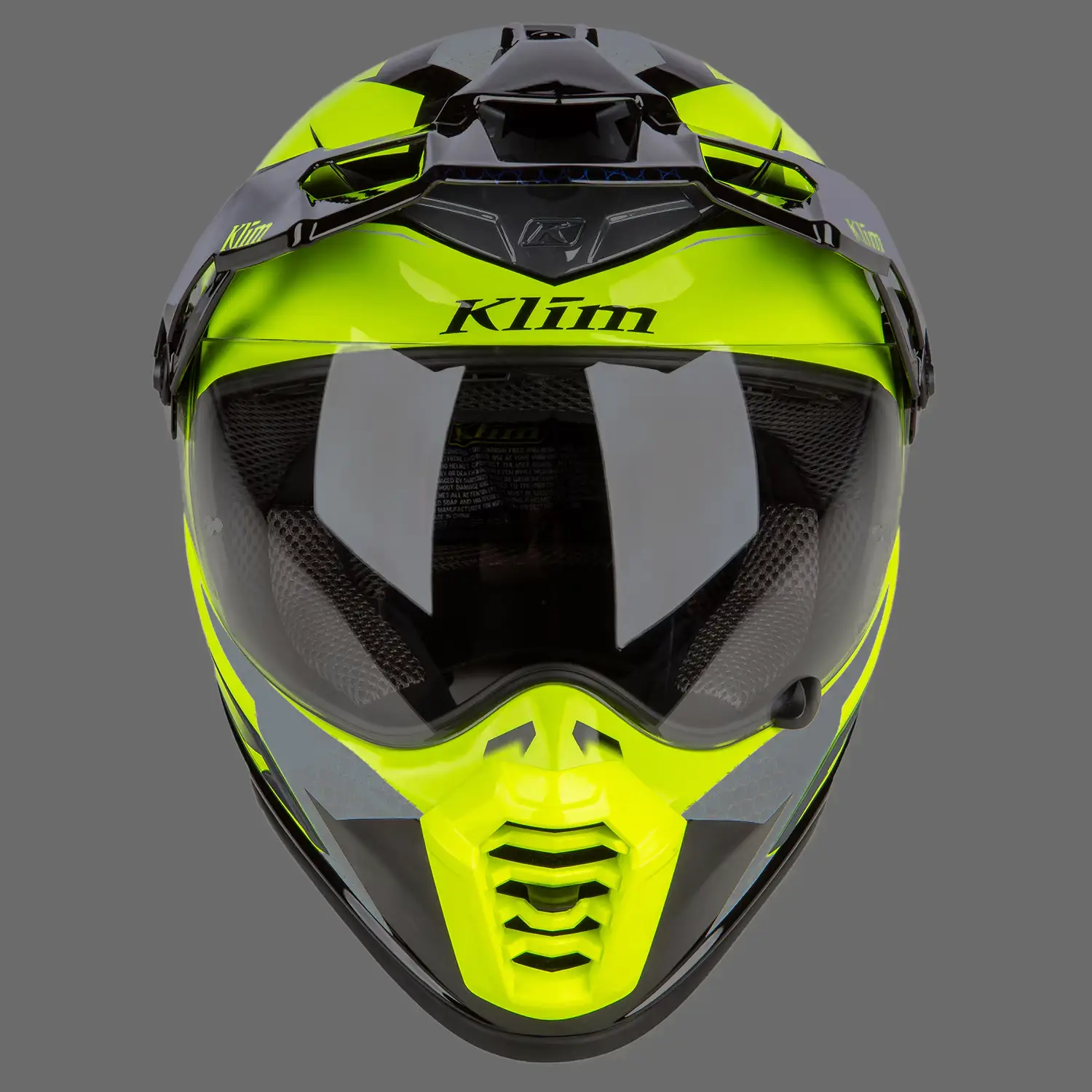 Klim Krios Pro: El mejor casco trail de 2025 Klim Krios Pro con visera y pantalla en configuración trail.